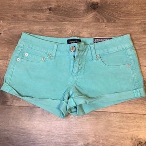 NWT • American Eagle • Mint Green Corduroy Shorts